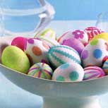 Huevitos de pascua decorados con cinta